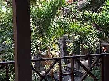 ウェナラ バリ バンガローズ 3* ウブド